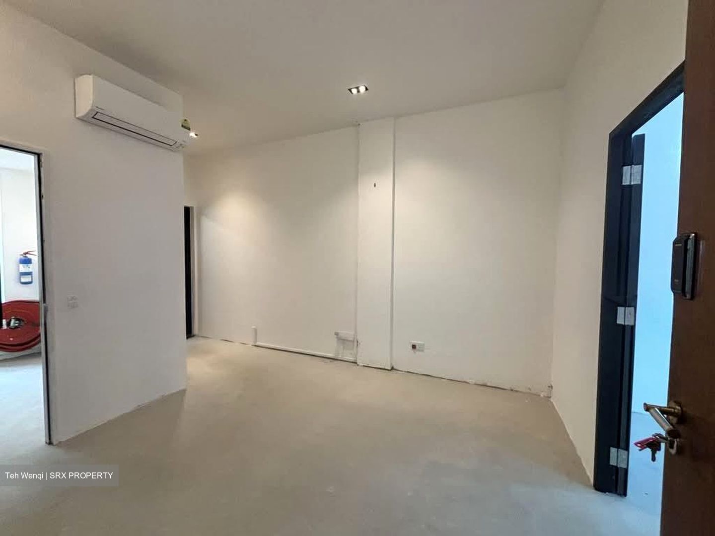 Joo Chiat Road (D15), Shop House #552462641